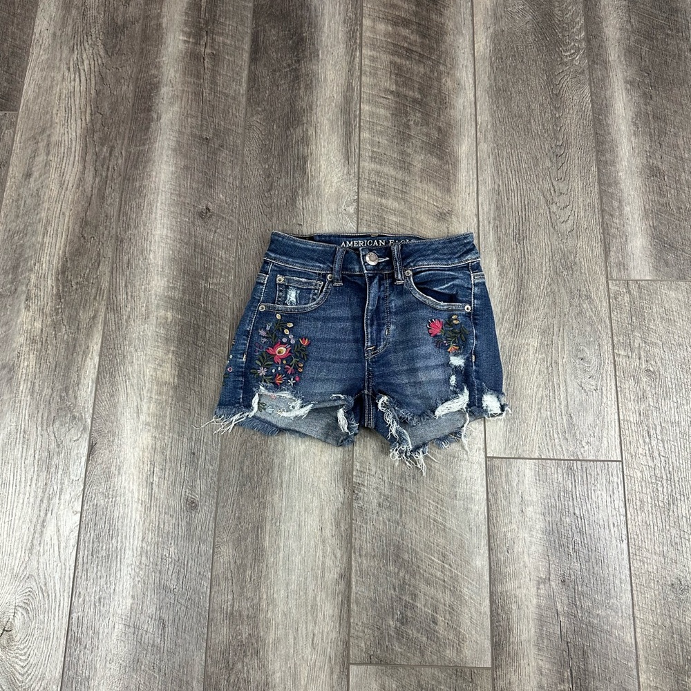 AEO High Rise Shortie‎ Embroidered Jean Shorts
